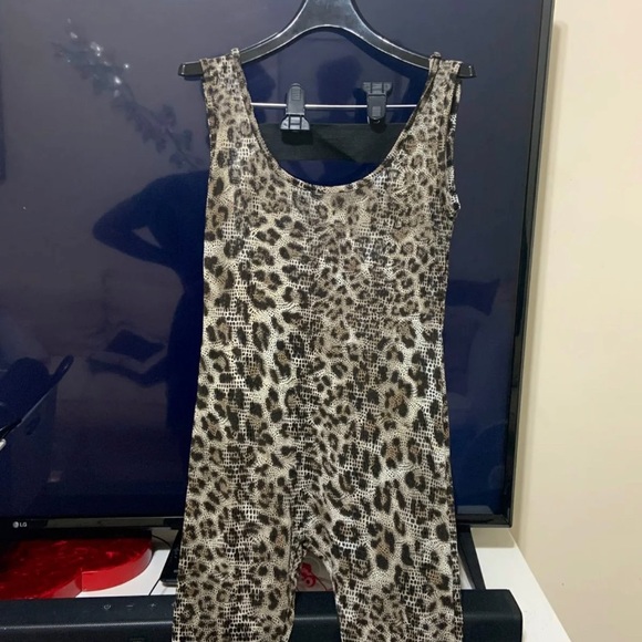 Long Leopard bodysuit - Picture 4 of 4